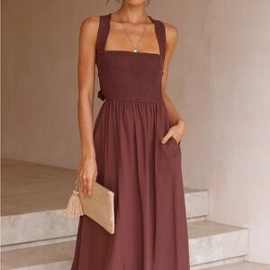 BACKLESS SOLID COLOR CASUAL DRESS
